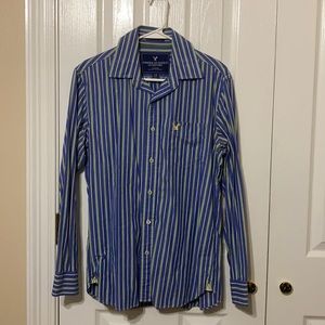 America Eagle Outfitters Button down shirt.